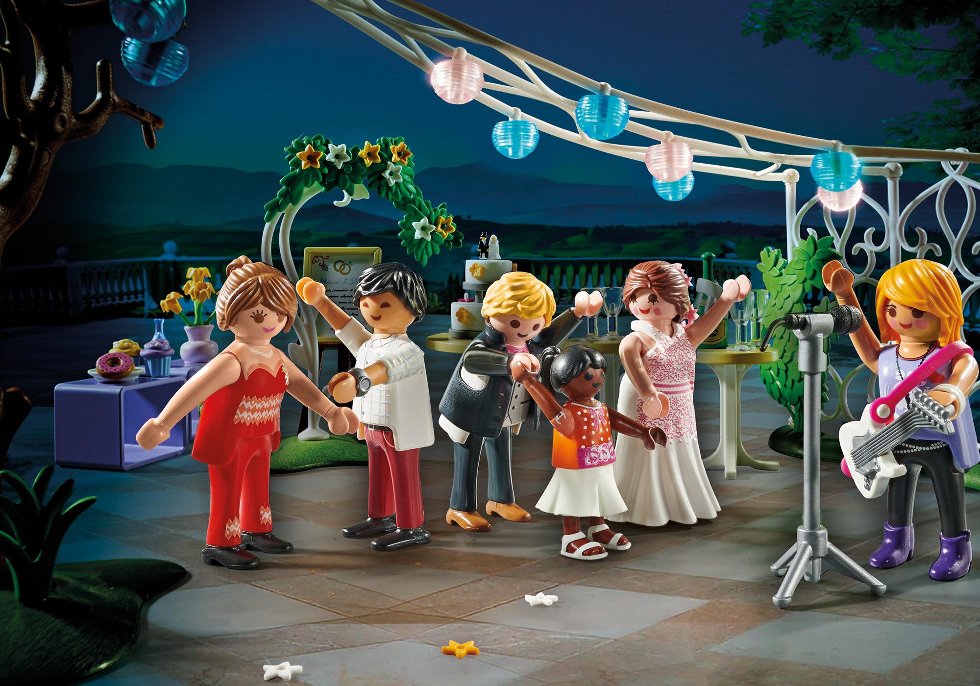 https://media.playmobil.com/i/playmobil/71365_product_extra3