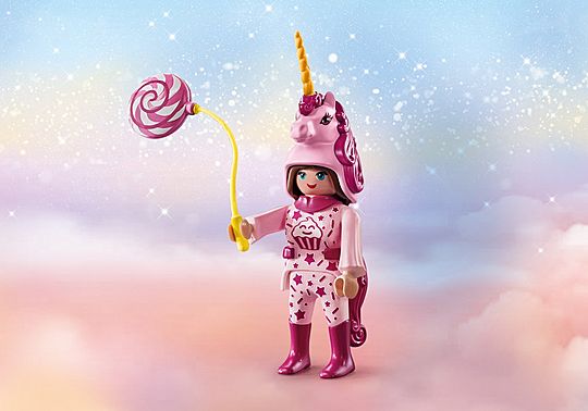 Mujer con disfraz de unicornio Mujer con disfraz de unicornio