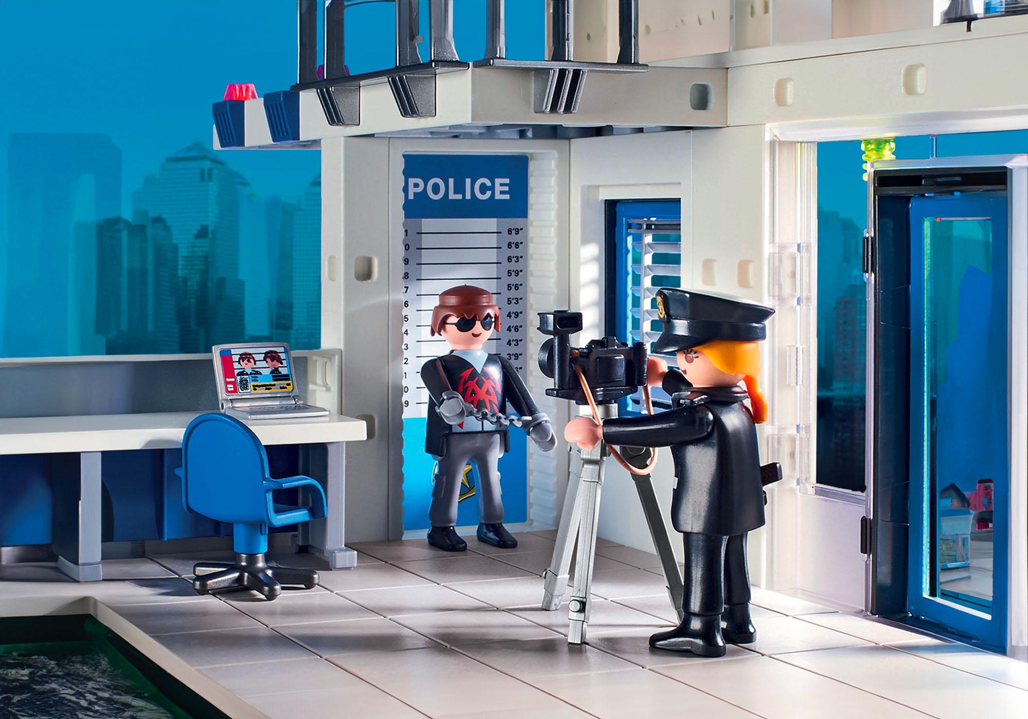 https://media.playmobil.com/i/playmobil/71602_product_extra3