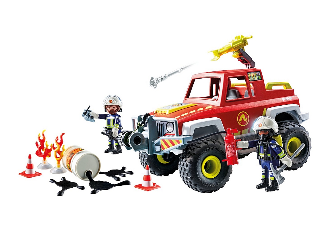 Conquer any terrain with the PLAYMOBIL Fire Engine