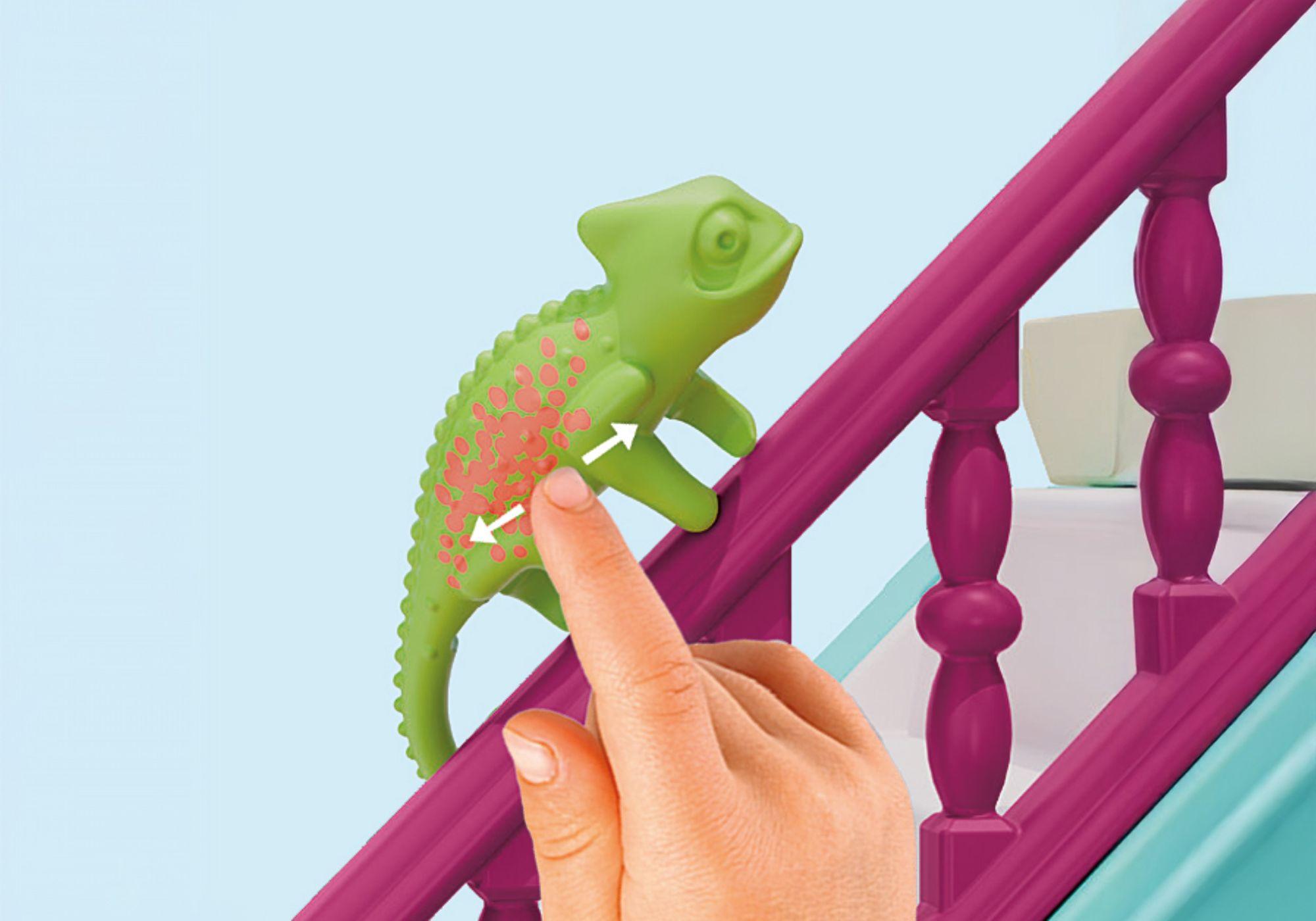 https://media.playmobil.com/i/playmobil/71852_product_extra3