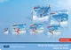 Συλλογή προϊόντων SKY TRAILS με το σετ επέκτασης Connection Pack στο κέντρο – ιδανικό σετ για δημιουργική διασκέδαση κατασκευών σε όλο το δωμάτιο, κατάλληλο για παιδιά από 7 ετών.Junge im Spielzimmer öffnet die SKY TRAILS Verpackung mit Bauelementen auf dem Boden  - spannendes Weltraum-Bauset für Kinder ab 7 Jahren