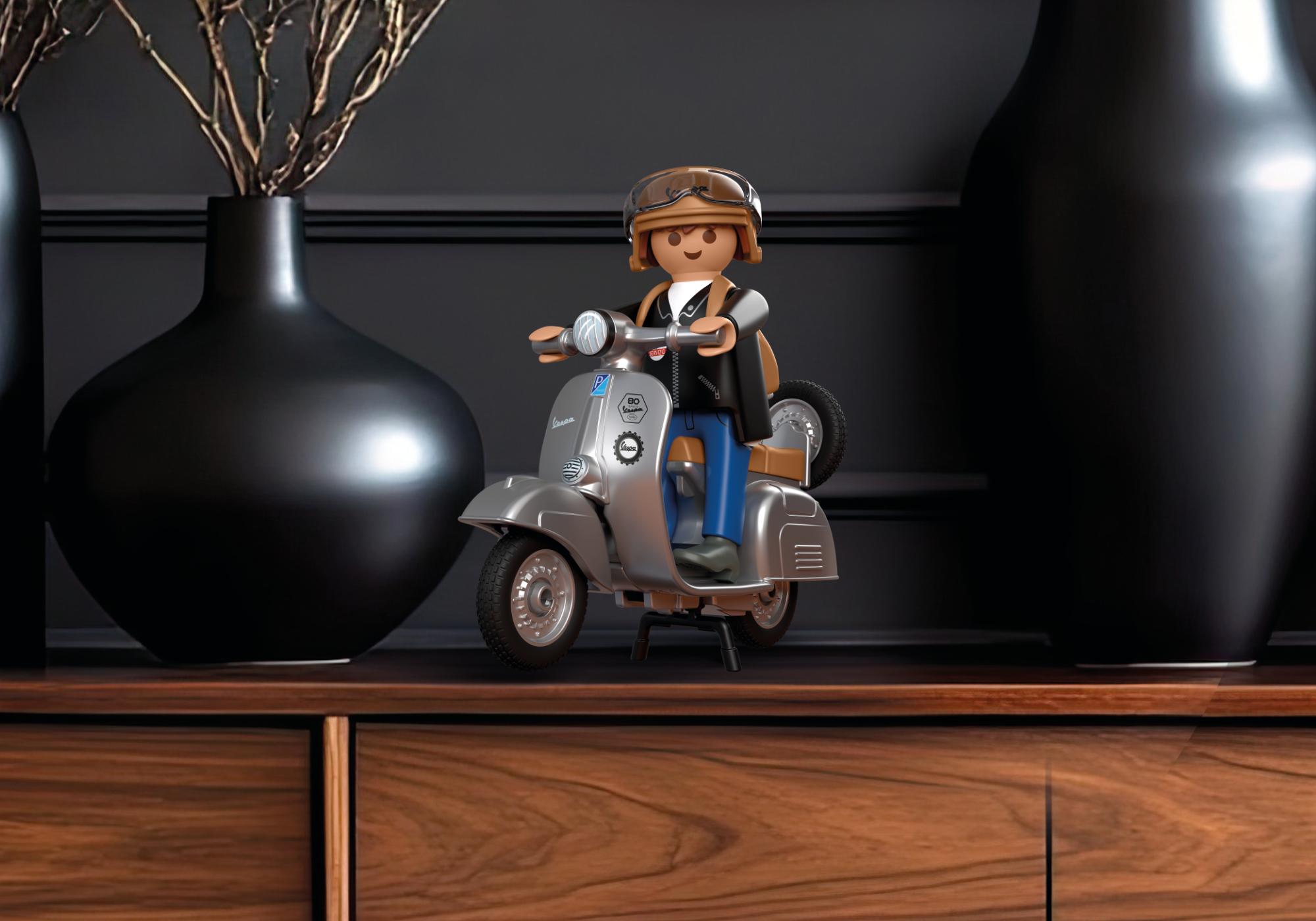 https://media.playmobil.com/i/playmobil/72282_product_extra2