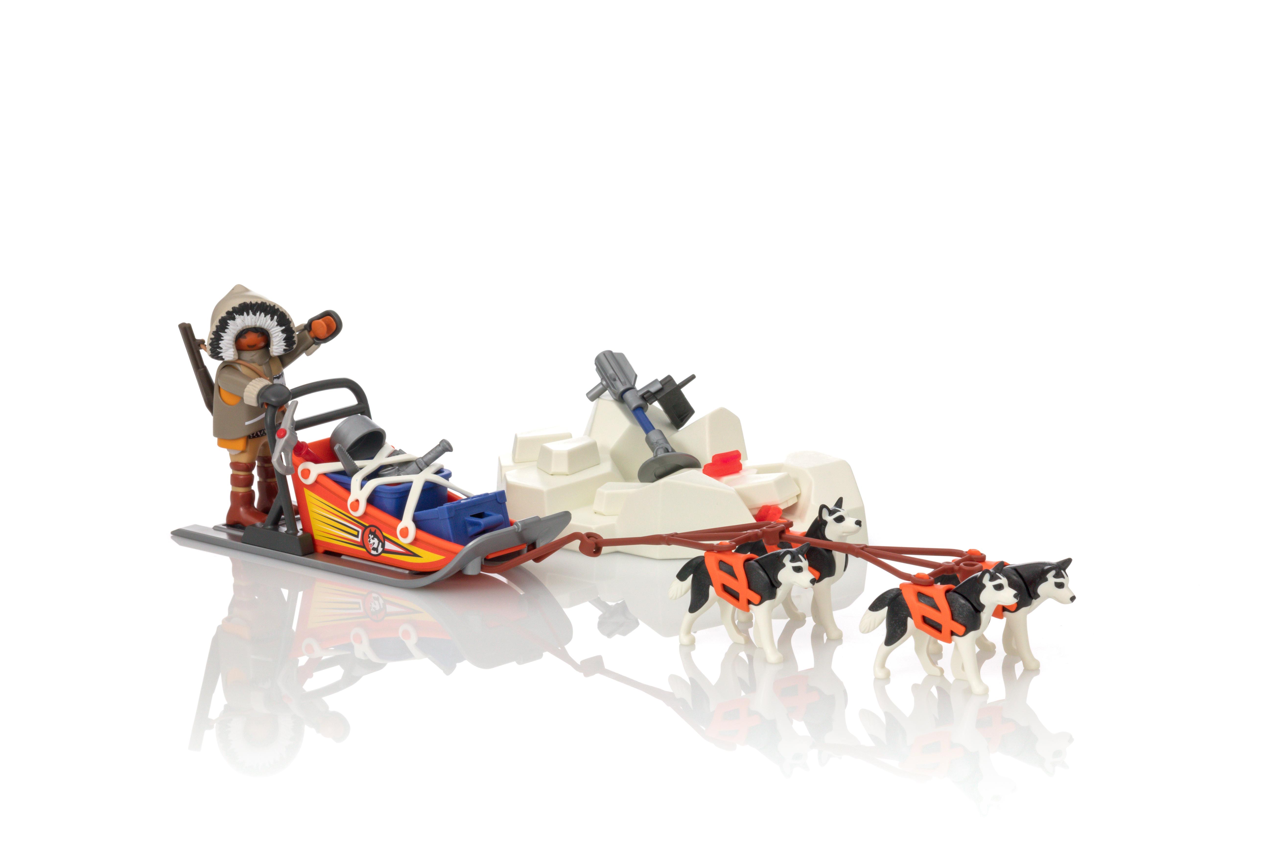 Playmobil husky sale drawn sled