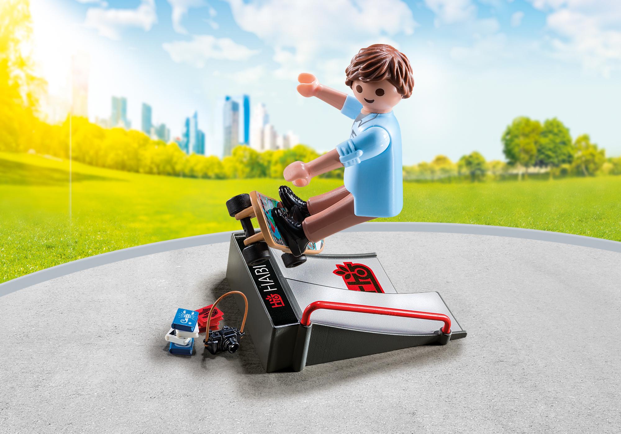 9094 Skater com Rampa