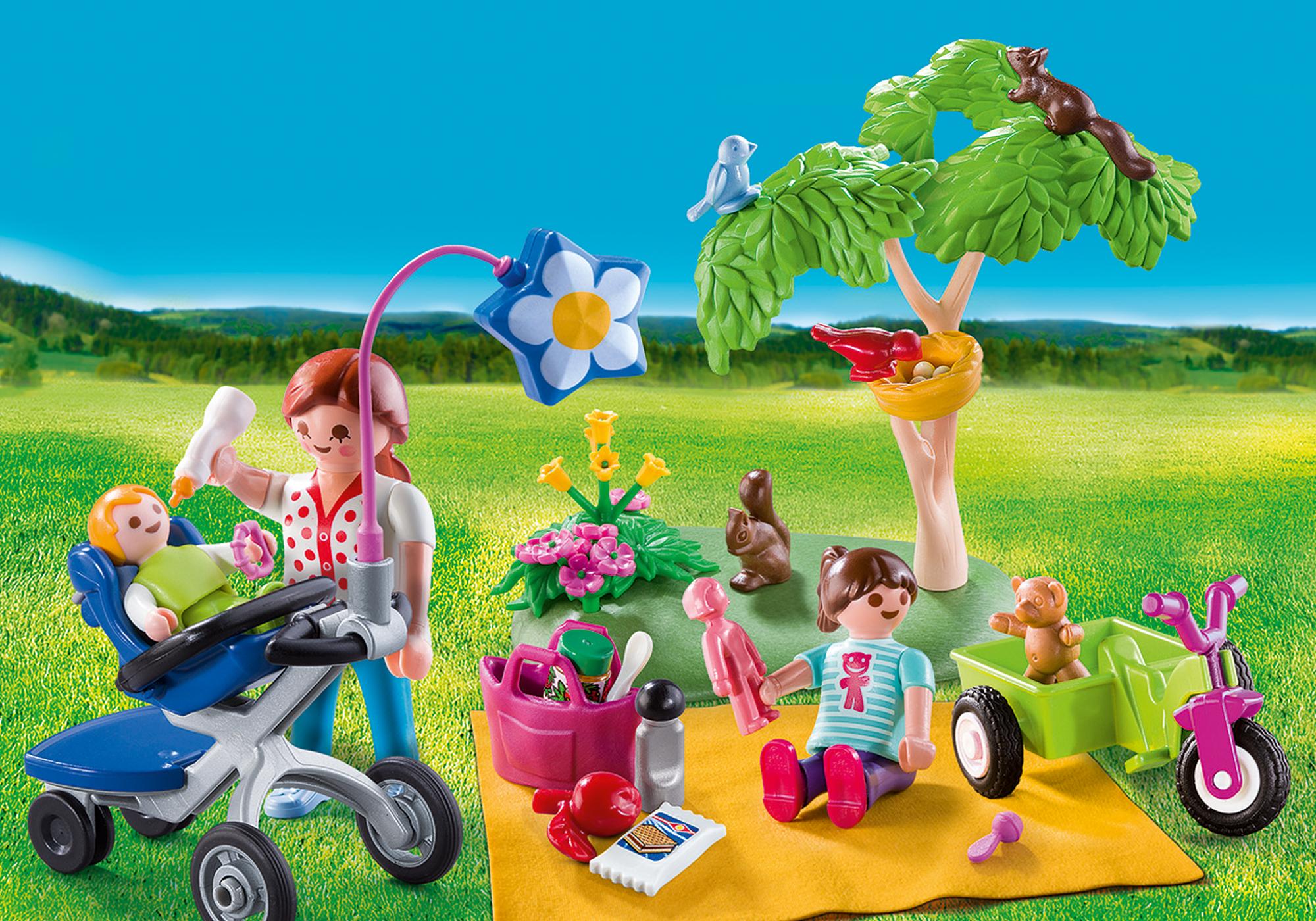 playmobil famille poussette