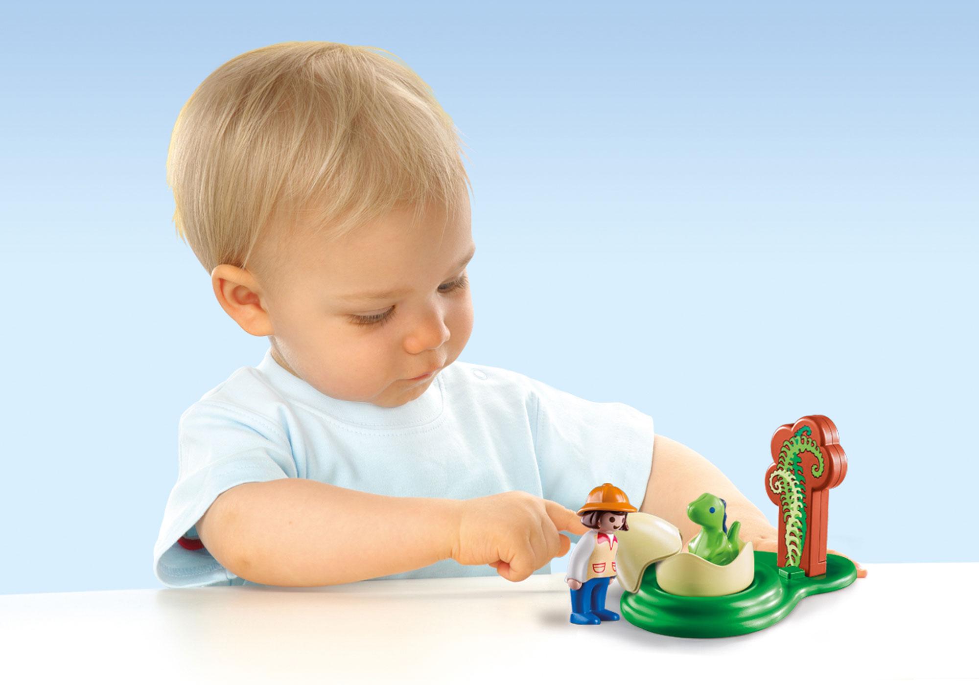https://media.playmobil.com/i/playmobil/9121_product_extra1