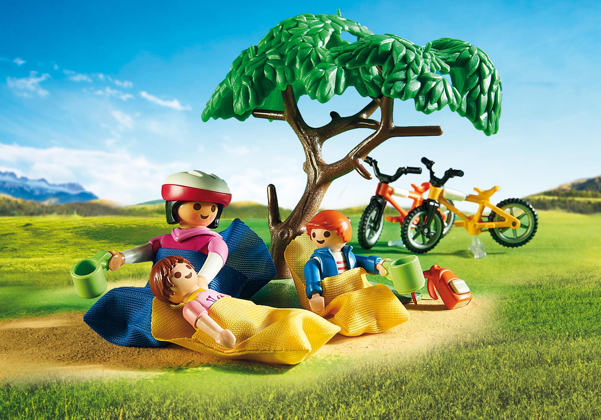 https://media.playmobil.com/i/playmobil/9155_product_extra1