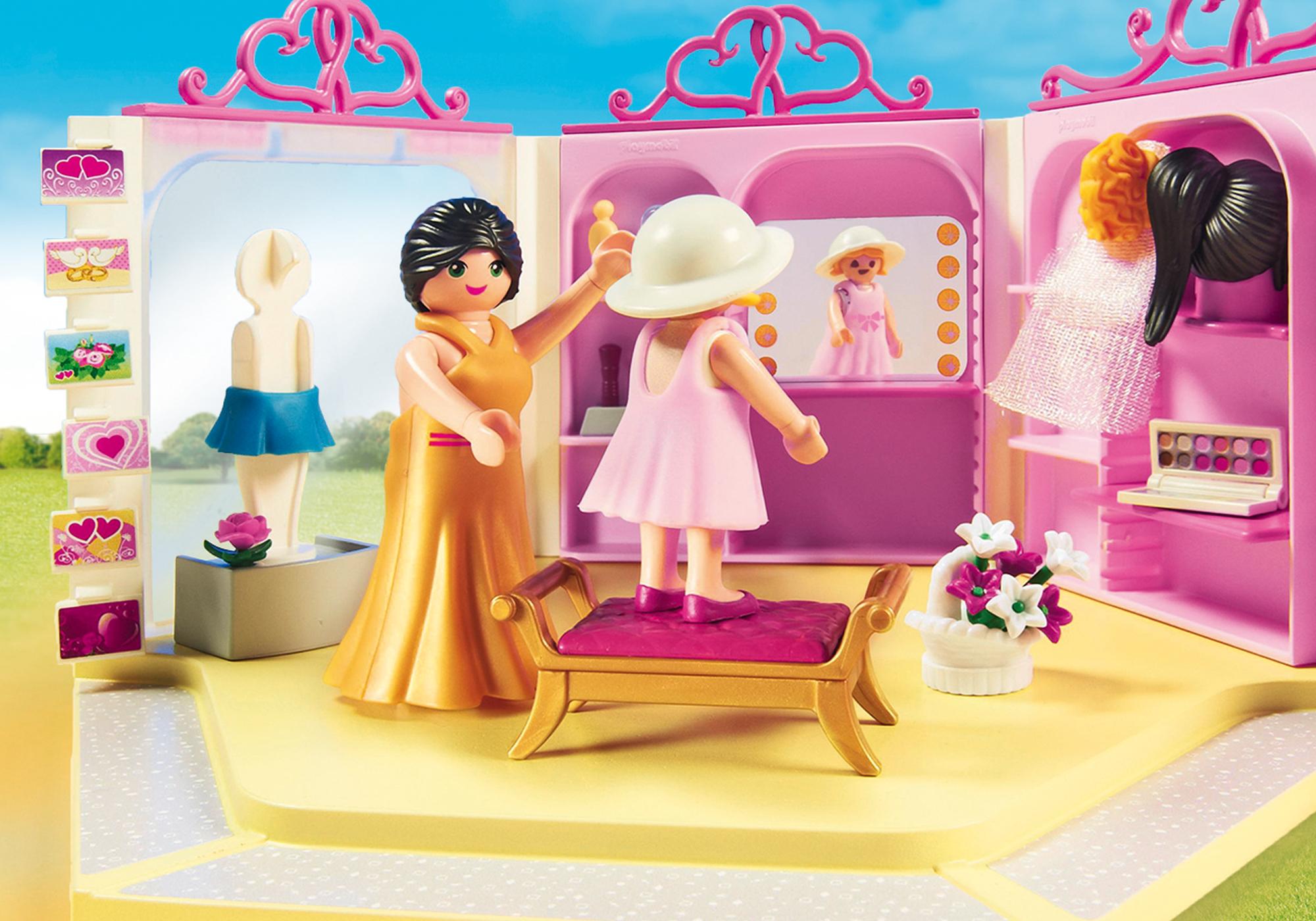 https://media.playmobil.com/i/playmobil/9226_product_extra4