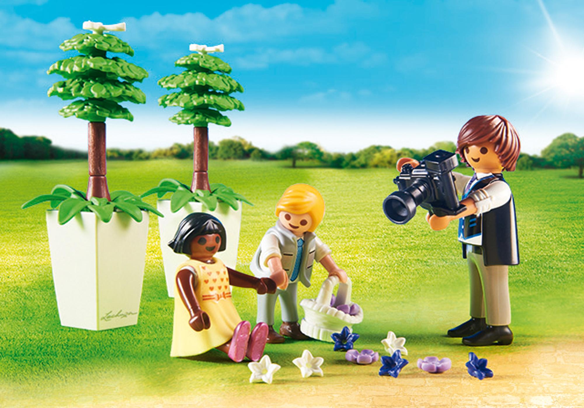 9230 Enfants d'honneur avec photographe  detail image 5