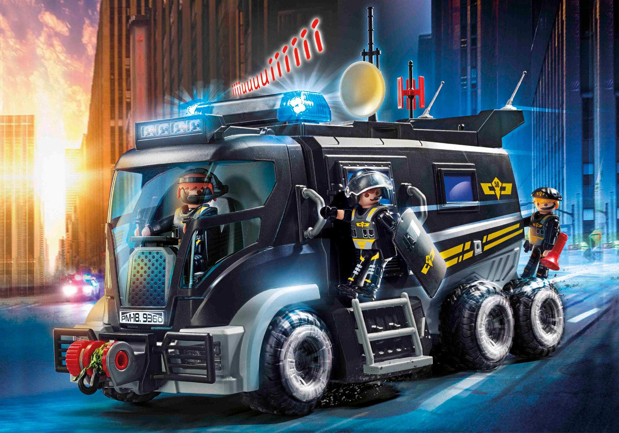 9360 Camion des policiers d'&eacute;lite avec sir&egrave;ne et gyrophare 