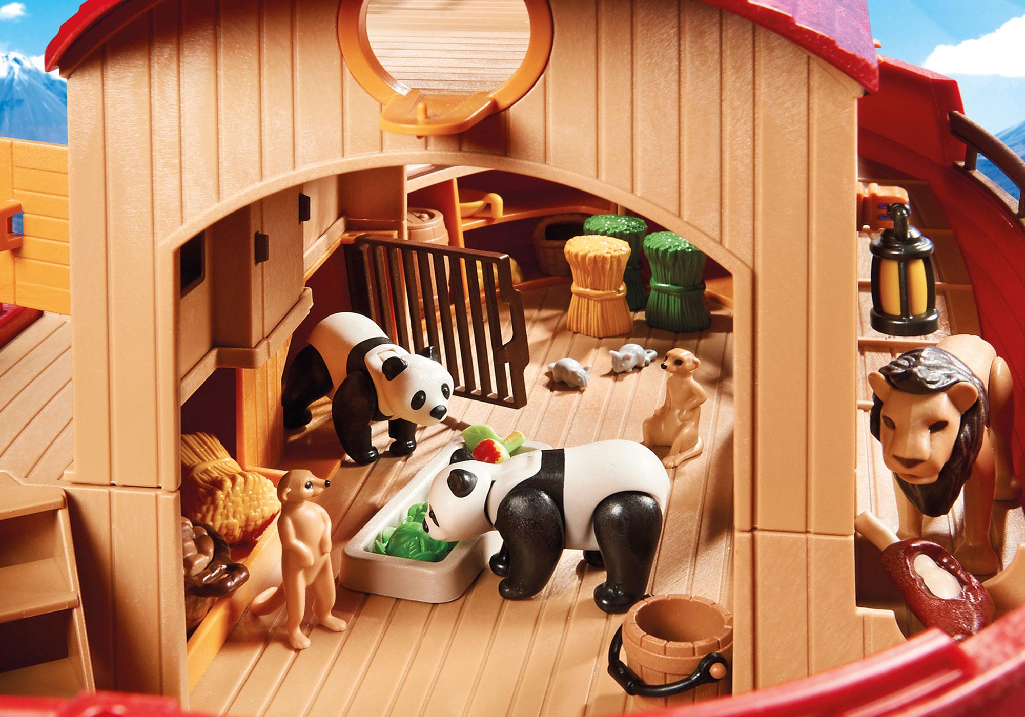 https://media.playmobil.com/i/playmobil/9373_product_extra3