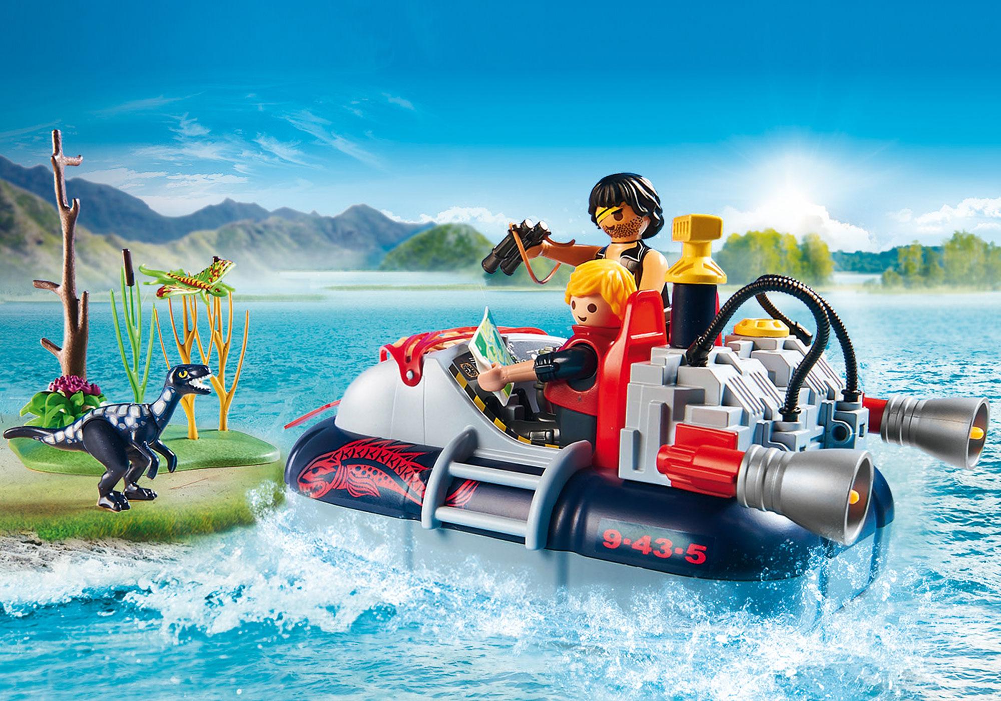https://media.playmobil.com/i/playmobil/9435_product_extra3