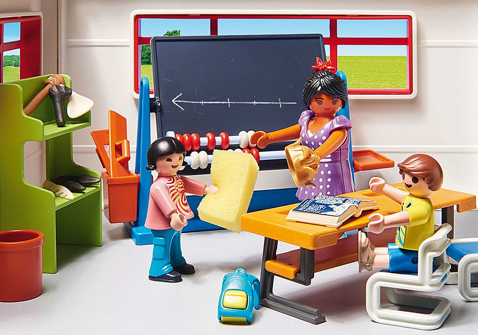 Klassenzimmer Geschichtsunterricht 9455