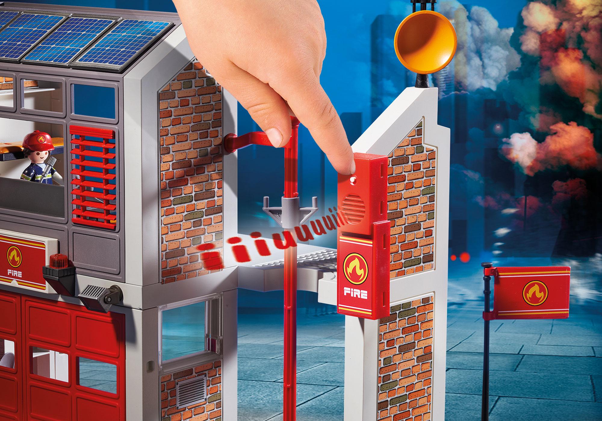 https://media.playmobil.com/i/playmobil/9462_product_extra4