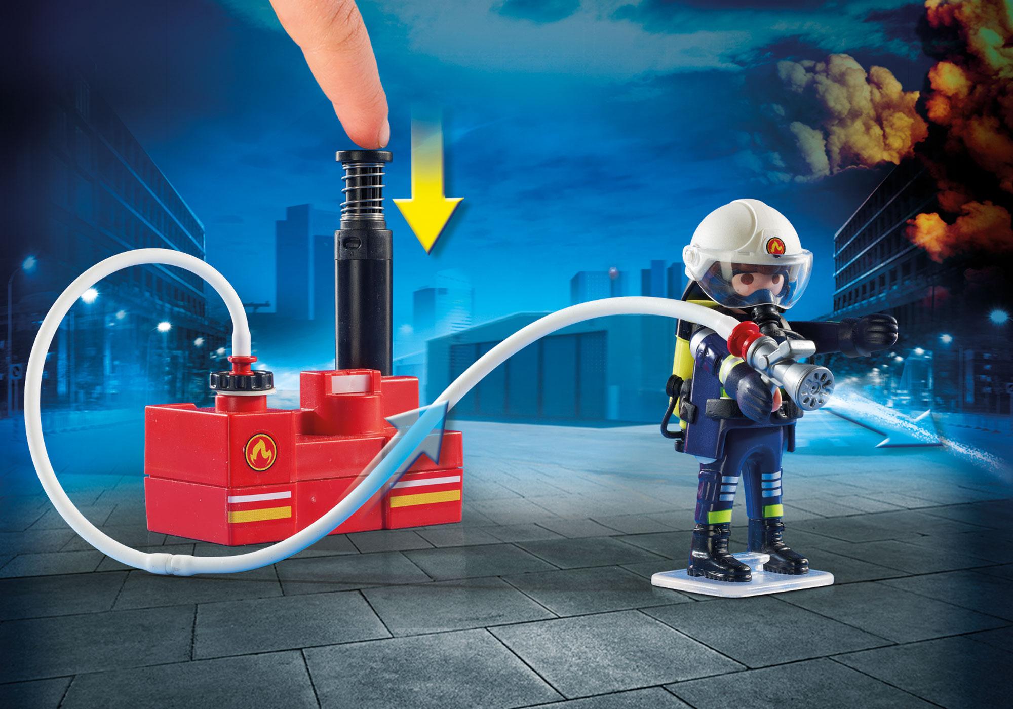 https://media.playmobil.com/i/playmobil/9468_product_extra1