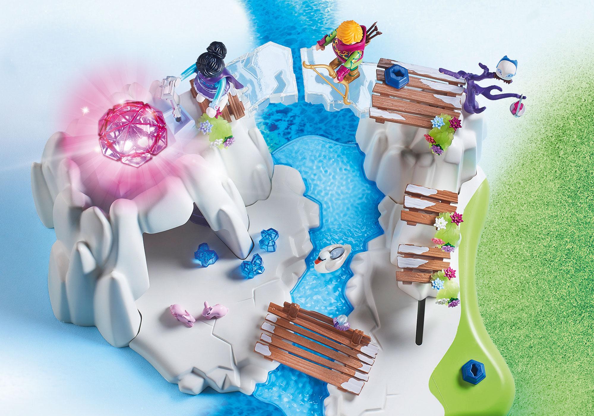 https://media.playmobil.com/i/playmobil/9470_product_extra2